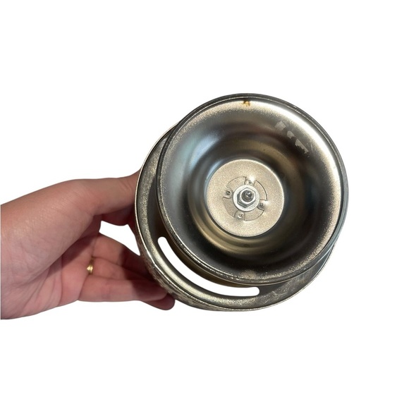 Bath and Body Works  candle holder silver tone winter Christmas Holly snowflake - Picture 4 of 6